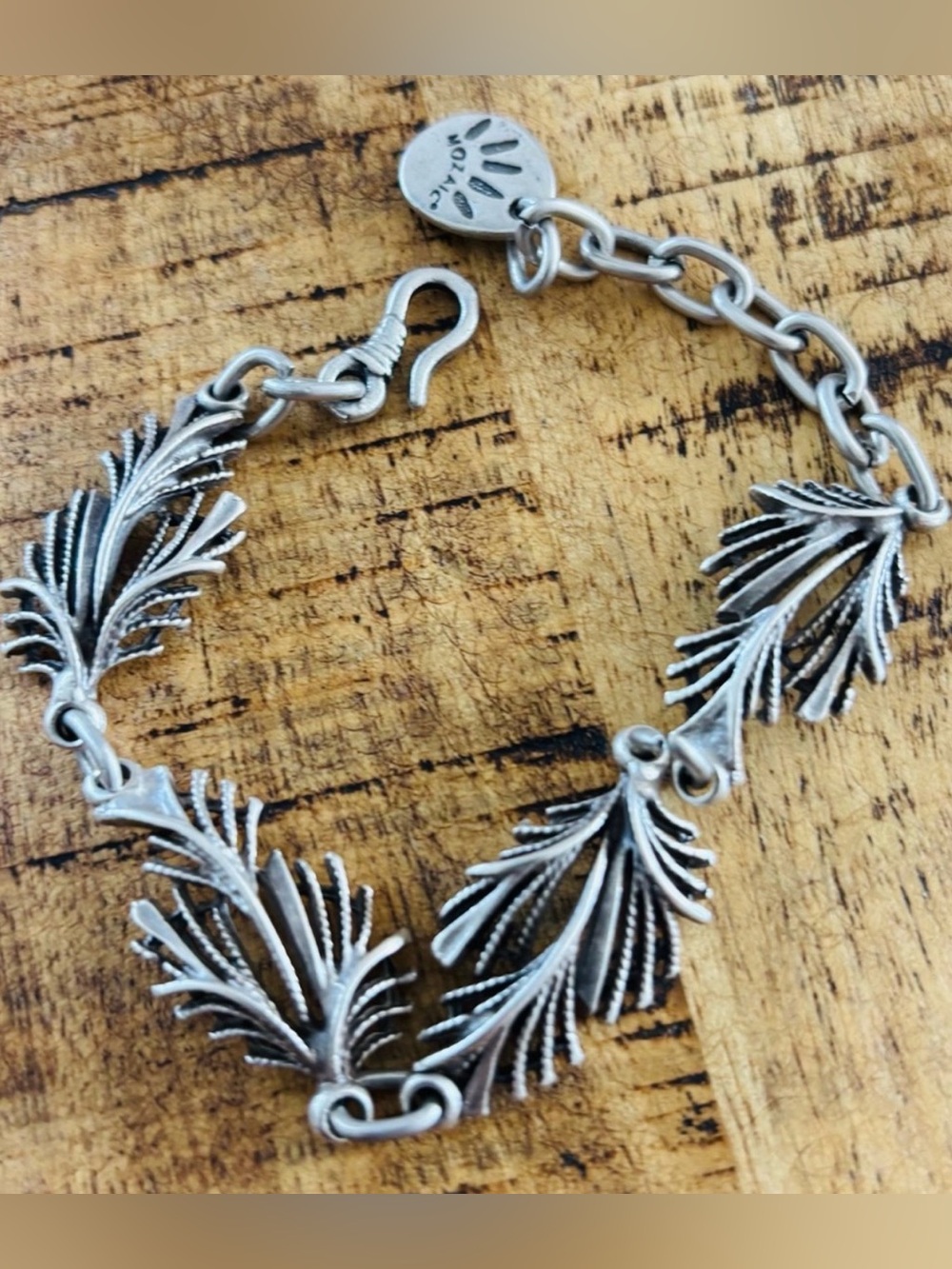 Artisan Leaf Link Bracelet Sliver toned.